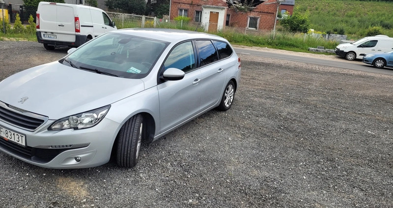 Peugeot 308 cena 38900 przebieg: 143050, rok produkcji 2017 z Gdynia małe 121